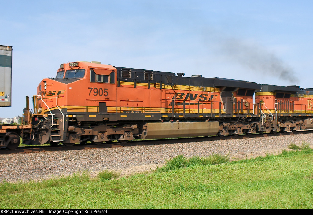 BNSF 7905